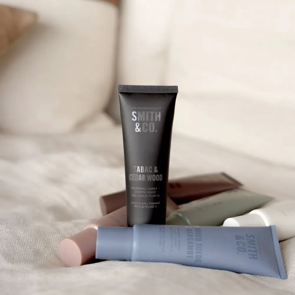 Beauty products - Smith & Co. Hand and Nail Pomade - THE AROMATHERAPY CO.