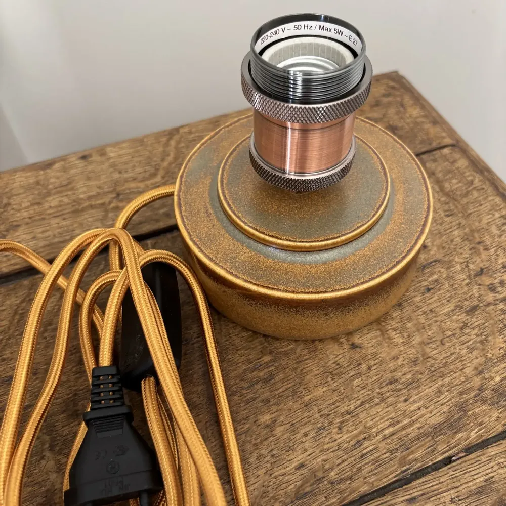 Decorative objects - Gold Gaïa Table Lamp - Love Bulb - LES POTERIES DE SWANE