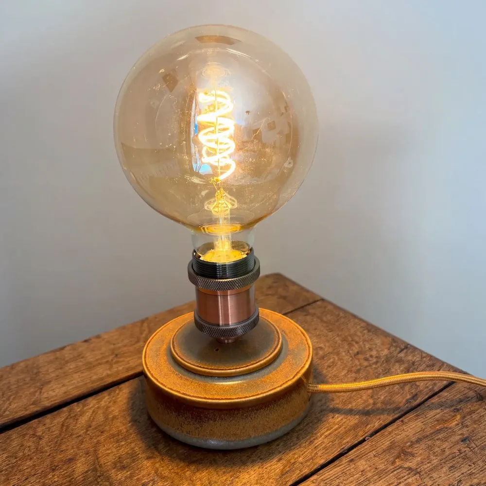 Decorative objects - Gaïa Doré Tourbillon table lamp - LES POTERIES DE SWANE
