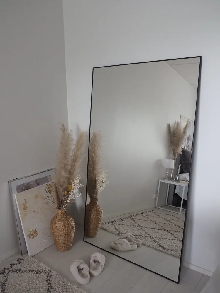 Miroirs - Grand miroir pleine longueur avec cadre noir (100x170cm) - SCANDINAVIAN GLASSFACTORY