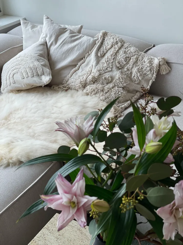 Autres tapis - Tapis en Peau de Mouton Naturelle – Ivoire - MELLOW CONCEPT STORE