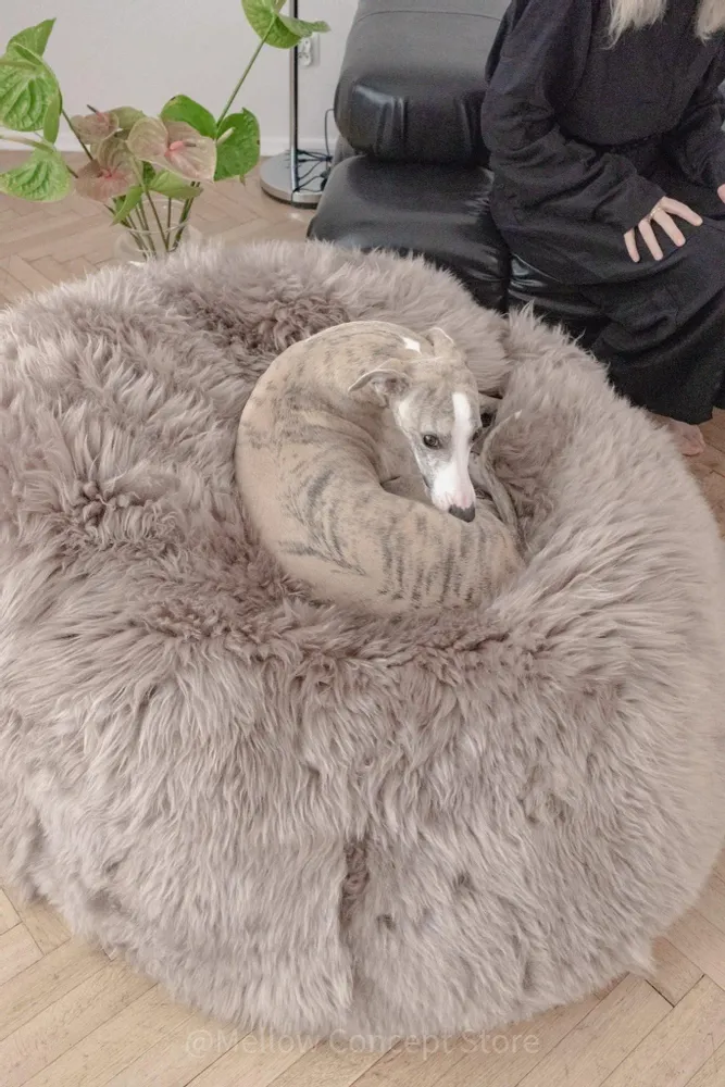 Poufs - Pouf en Peau de Mouton Naturelle – Greige - MELLOW CONCEPT STORE