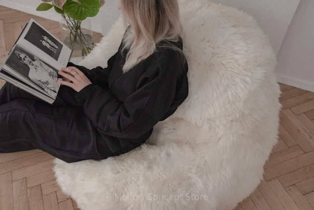 Poufs - Pouf en Peau de Mouton Naturelle – Blanc - MELLOW CONCEPT STORE
