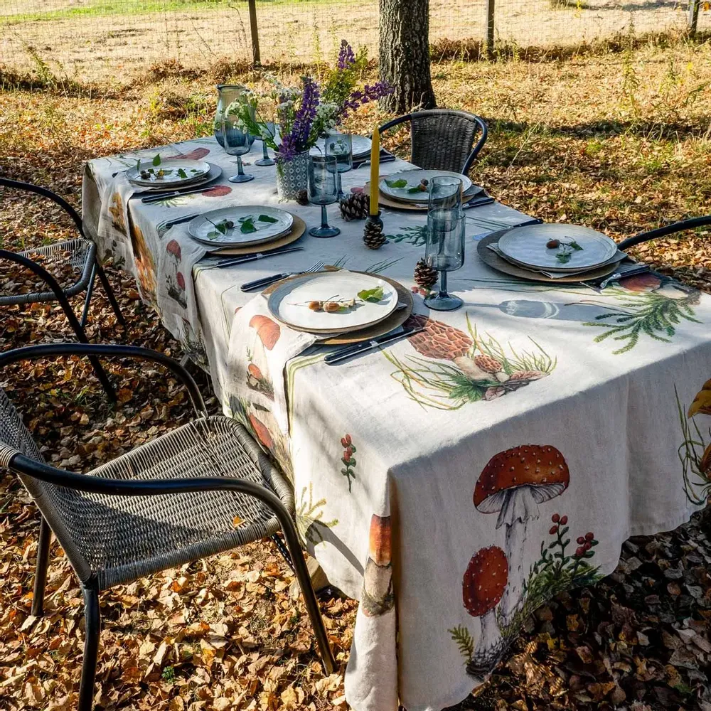 Table cloths - FOREST MUSHROOMS  ǀ 100% Linen Tablecloth - LINOROOM 100% LINEN TEXTILES