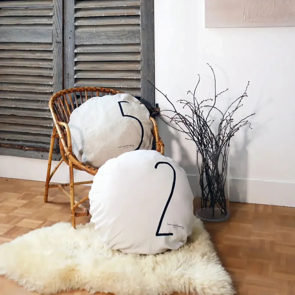 Cushions - Cushion cover SHININGTYPO0 D63cm - BED AND PHILOSOPHY