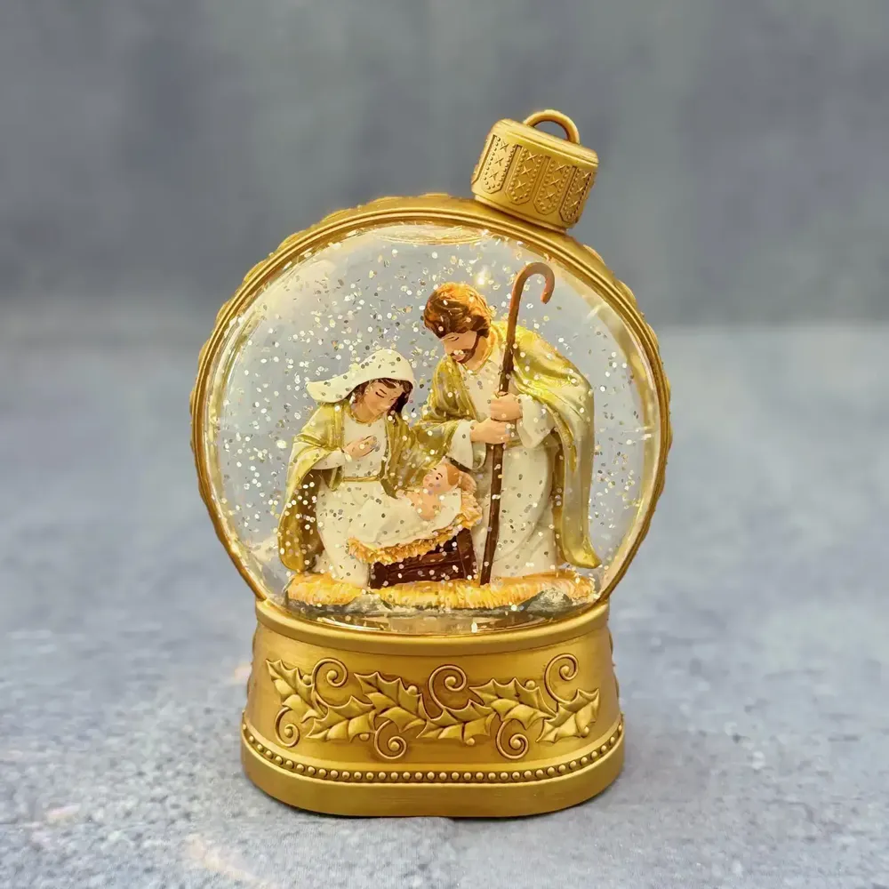 Crèches et santons - Boule de Noël LED avec Crèche – Paillettes et Lumière Blanc Chaud - BLUE STAR B.V.