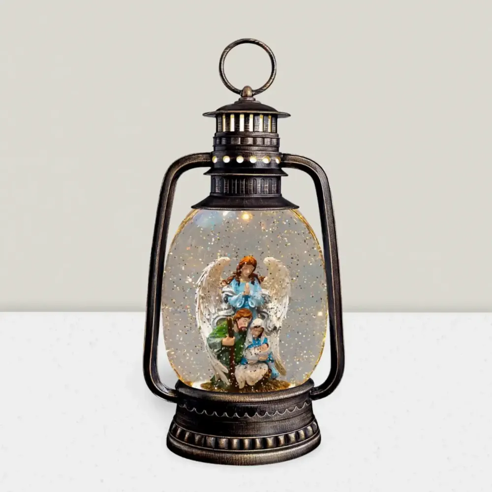 Nativity scenes and santons - Inspired by vintage oil lanterns, this LED lantern features a guardian - BLUE STAR B.V.