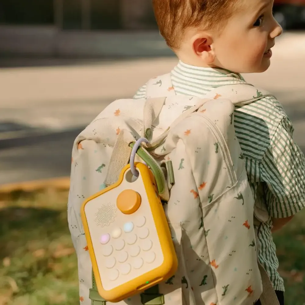 Children's games - Fabli, the interactive screen-less companion for children - FABLI