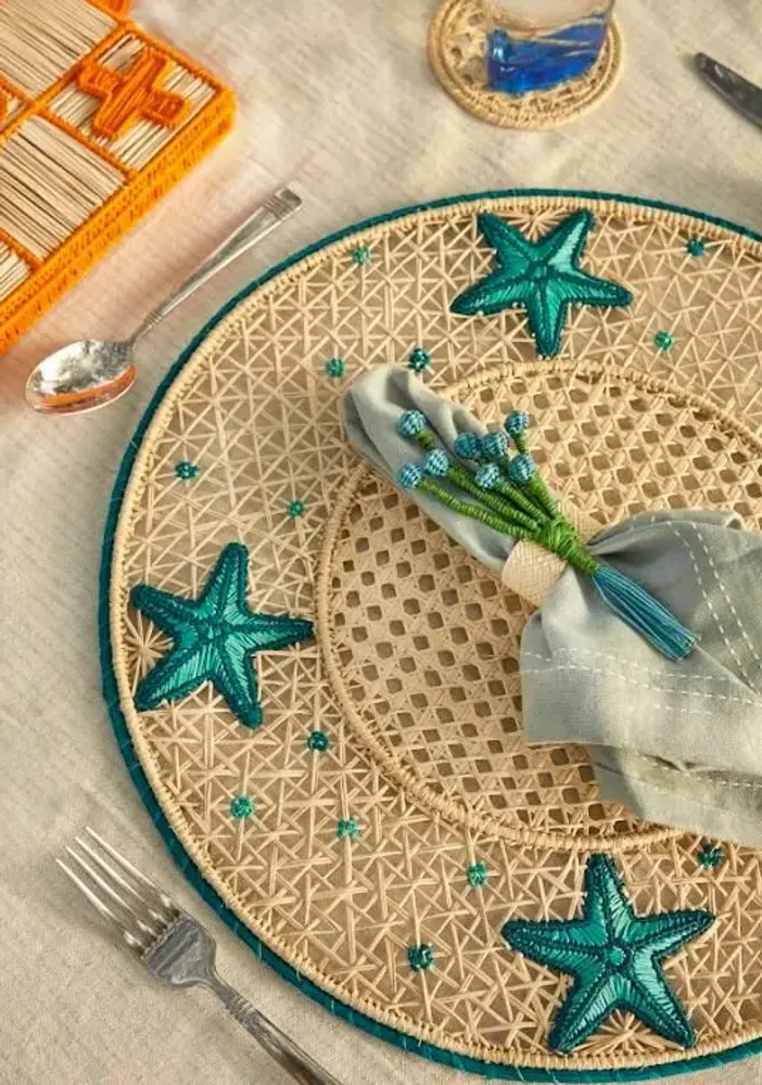 Platter and bowls - Starfish 3D Placemat - CORO CORA