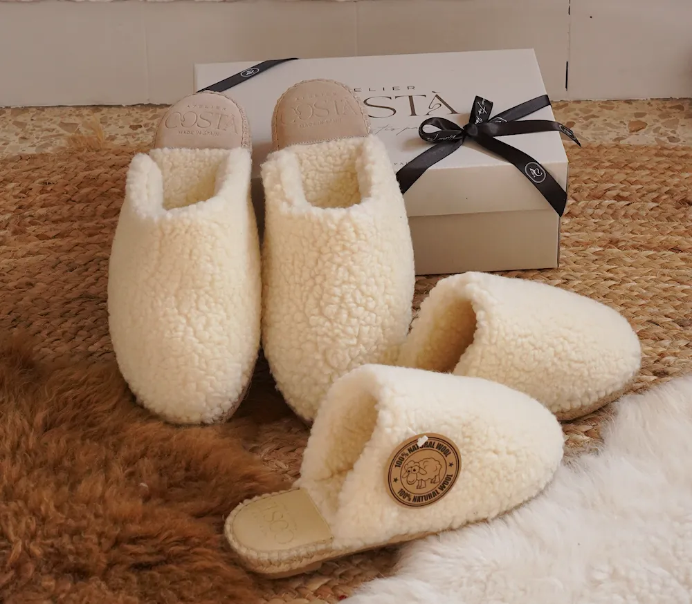 Homewear - 🎁 Le cadeau qui réchauffe les cœurs... et les pieds 🧦 - ATELIER COSTÀ