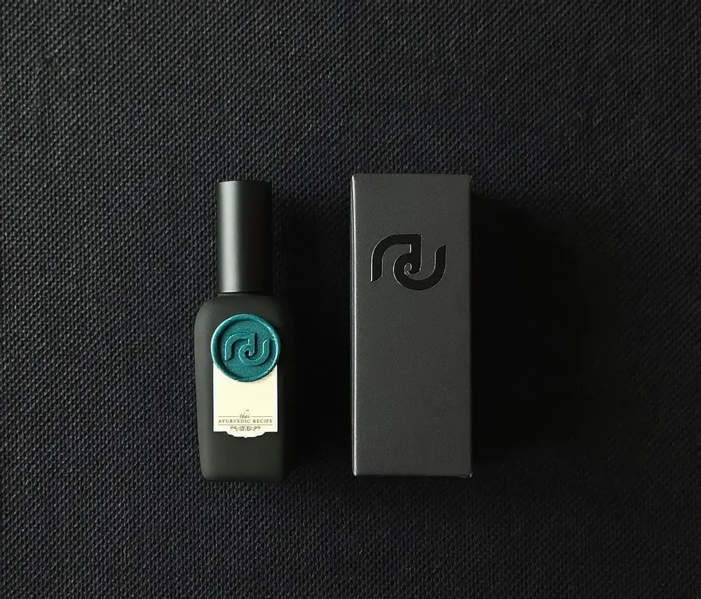 Senteurs - Thai Serenity : Calming Pillow Mist for Restful Sleep - SHERPUBLIQ