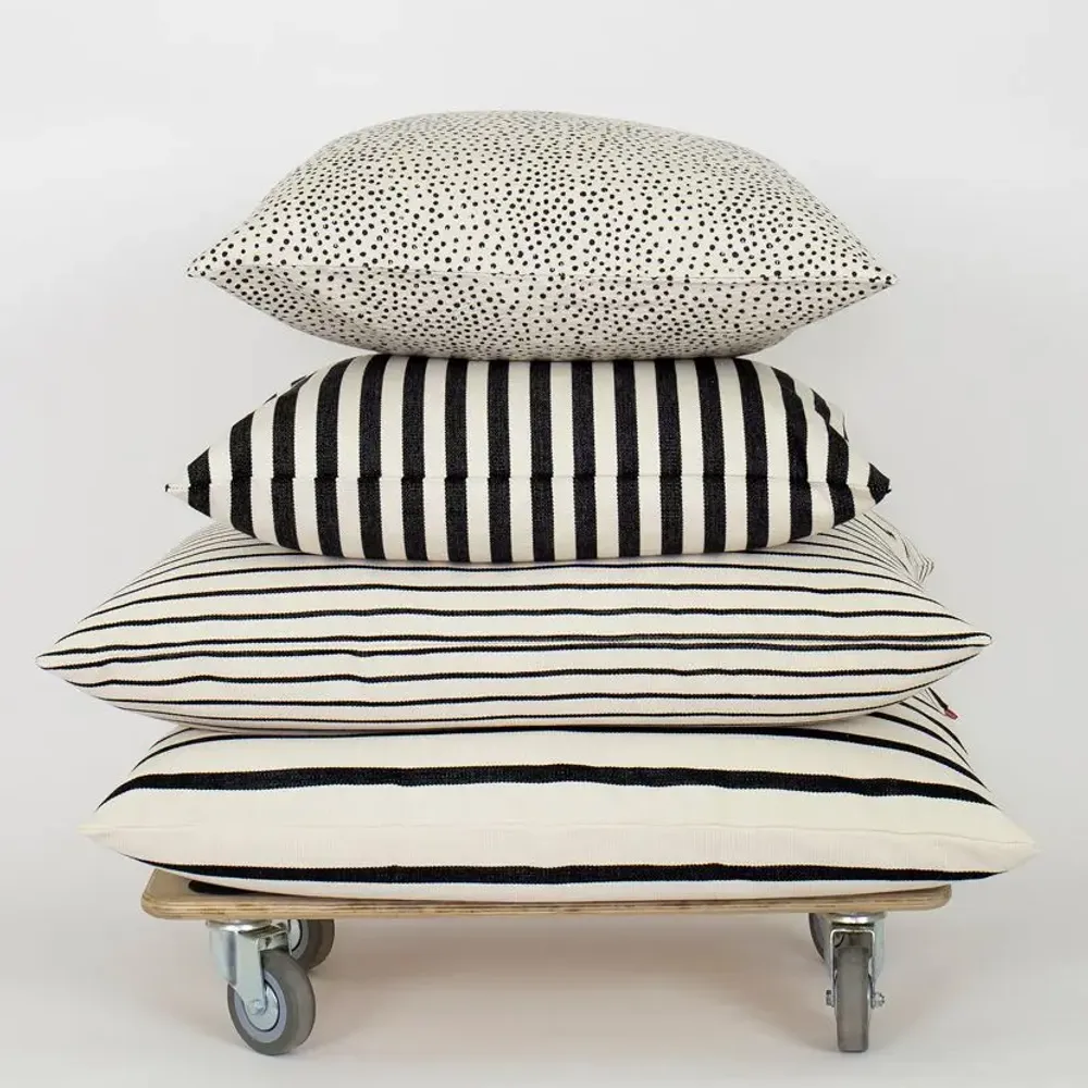 Couettes et oreillers - Housse de coussin - A WORLD OF CRAFT