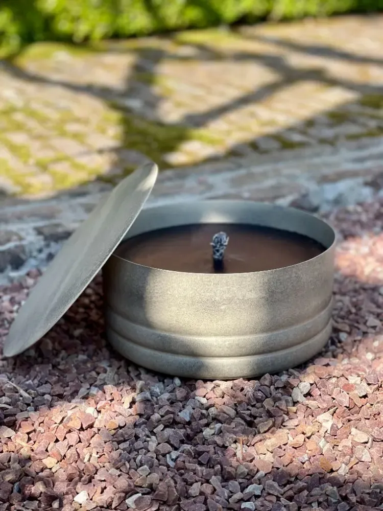 Accessoires de déco extérieure - Bougies d'extérieurs coulées à la main. - DEKOCANDLE