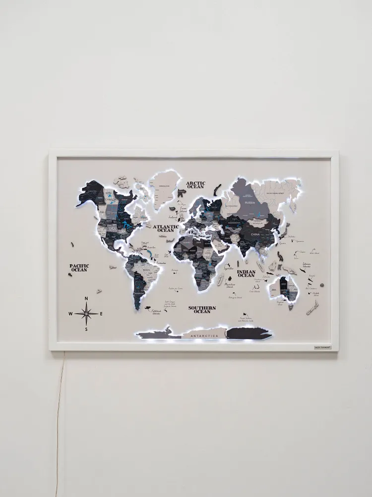 Design objects - Wooden LED World Map on Board - ENJOYTHEWOOD