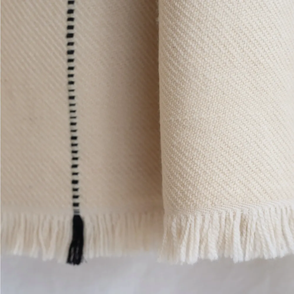 Throw blankets - NAGA PLAID COLLECTION HAND-WOVEN HIMALAYAN MERINO WOOL - MILLE ET CLAIRE
