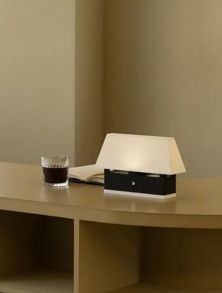 Lampes de bureau - Lampe Gwanghwa -002 - UNDERDOGS CO. LTD.