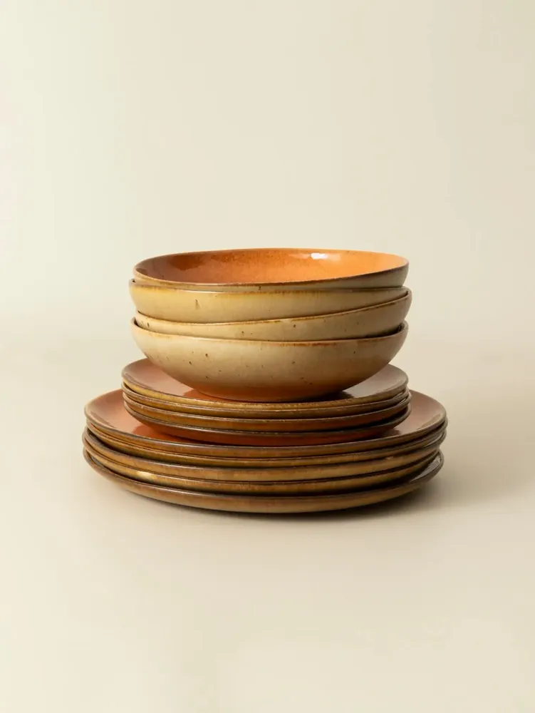 Everyday plates - Flower Seeds Collection - TERRAFINA STONEWARE