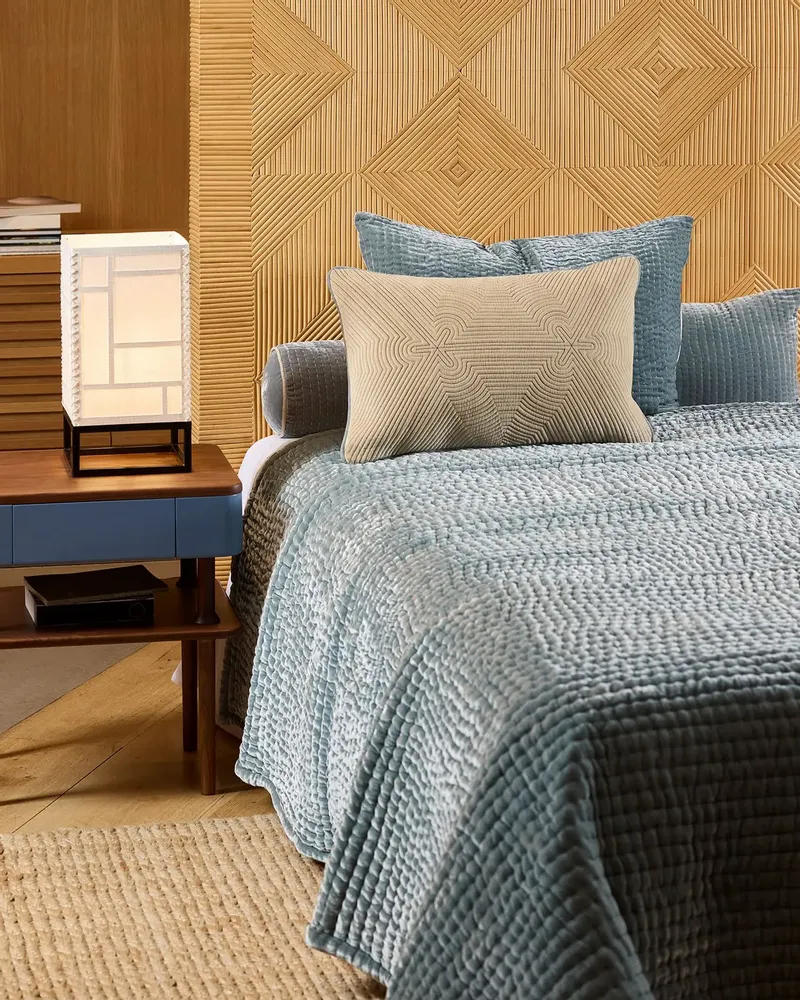 Night tables - SIGNATURE lacquered solid walnut bedside table - CFOC