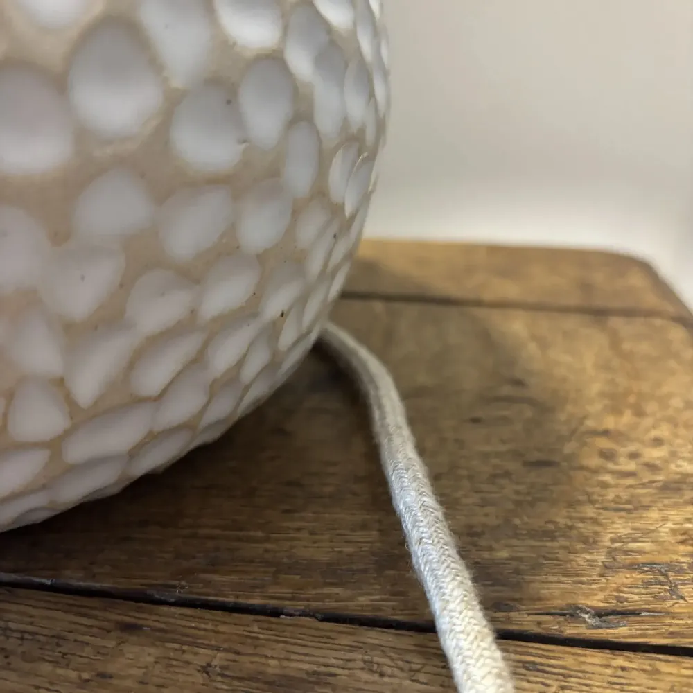 Decorative objects - Sandstone table lamp - LES POTERIES DE SWANE