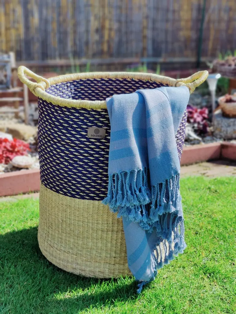 Objets de décoration - Panier à linge Enyo | Panier de rangement | Bleu naturel - SOLOKO