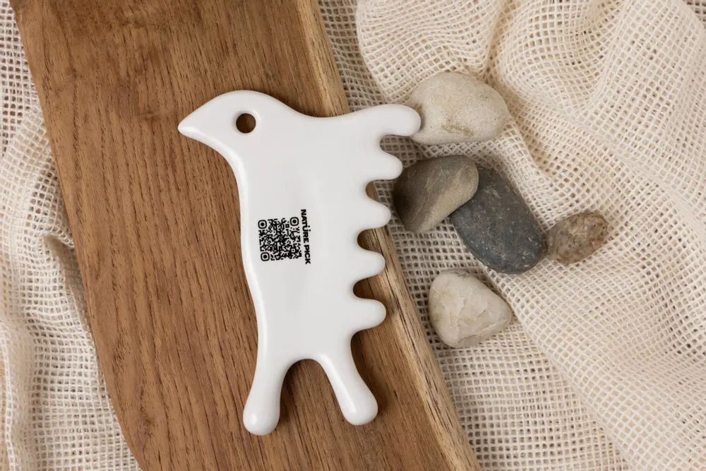 Beauty products - [Dia Lento] Ceramic Swallow Gua sha & Cotton Pouch - SEOUL DESIGN FOUNDATION