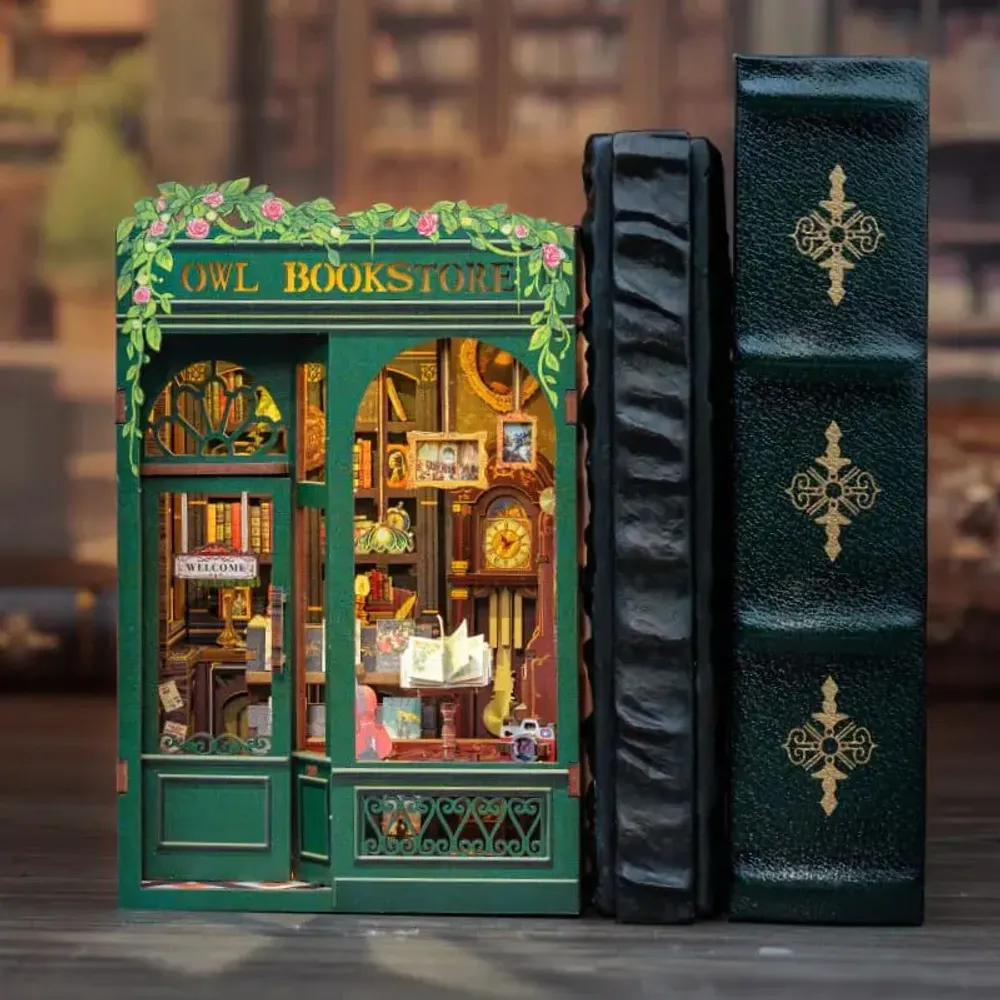 Cadeaux - Owl Bookstore - Book Nook - VCL CORP