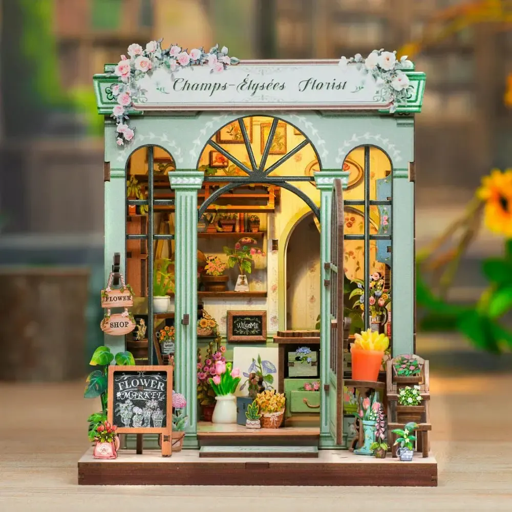 Cadeaux - Champs-Élysées Florist - Book Nook - VCL CORP