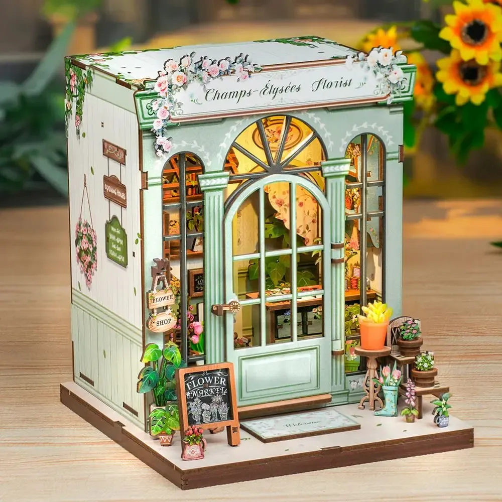 Cadeaux - Champs-Élysées Florist - Book Nook - VCL CORP