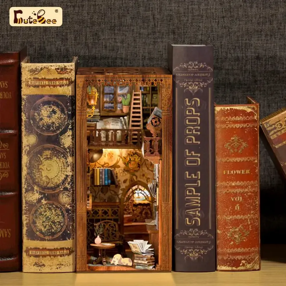 Cadeaux - Eternal Bookstore - Book Nook - VCL CORP