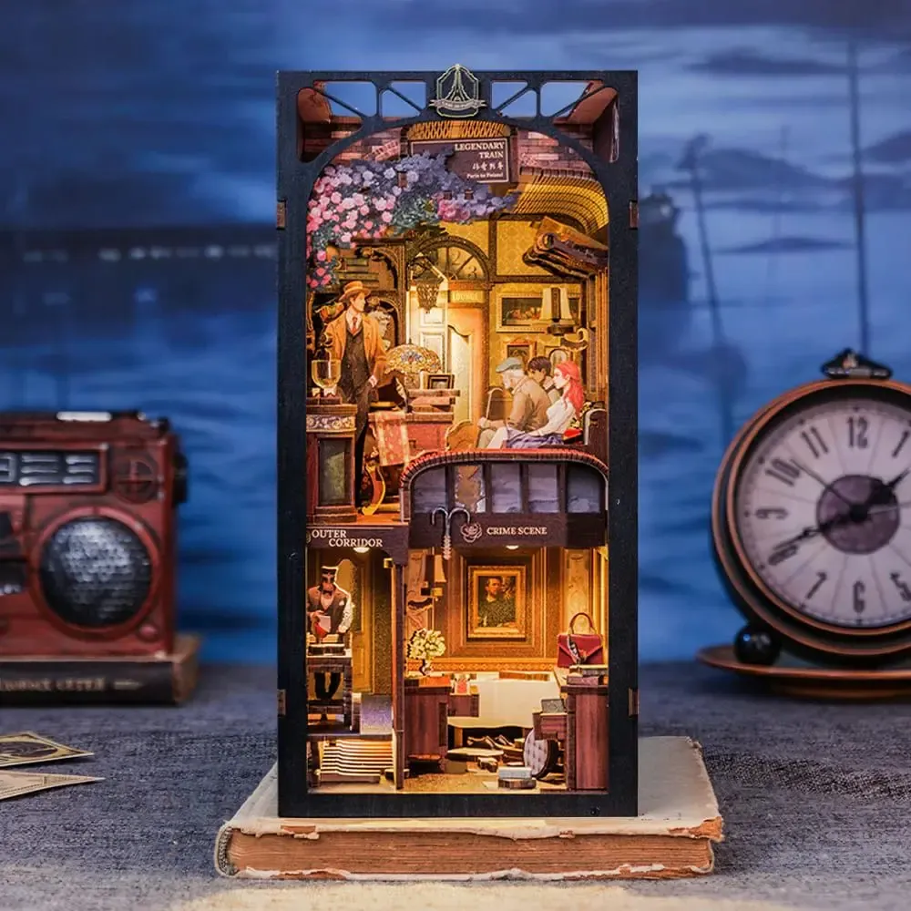 Cadeaux - Train Mistery Case - Book Nook - VCL CORP
