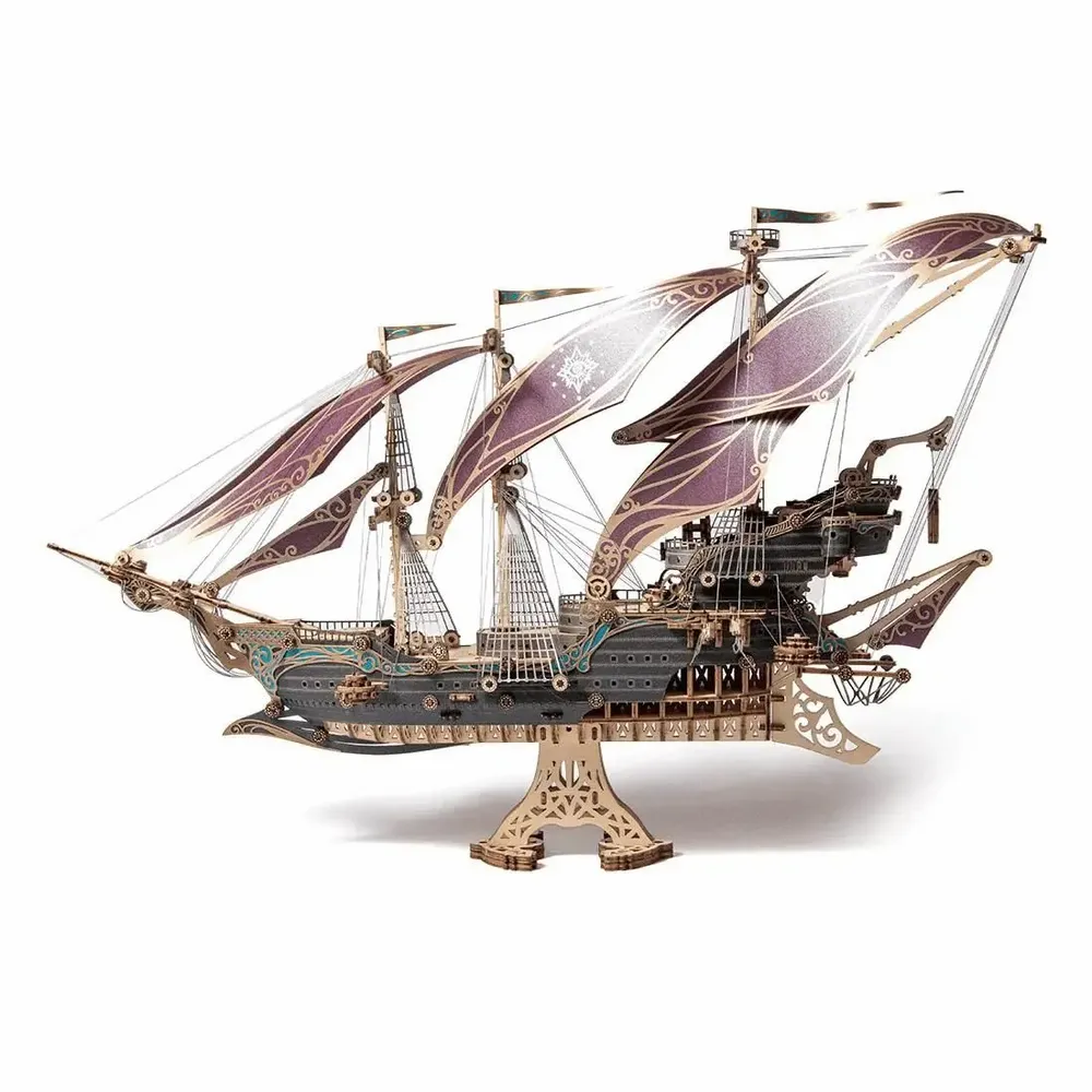 Cadeaux - Future Corsair Ship - Purple - VCL CORP