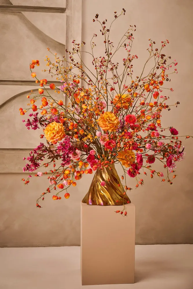 Floral decoration - Radiant artificial autumnal flowers - SILK-KA BV