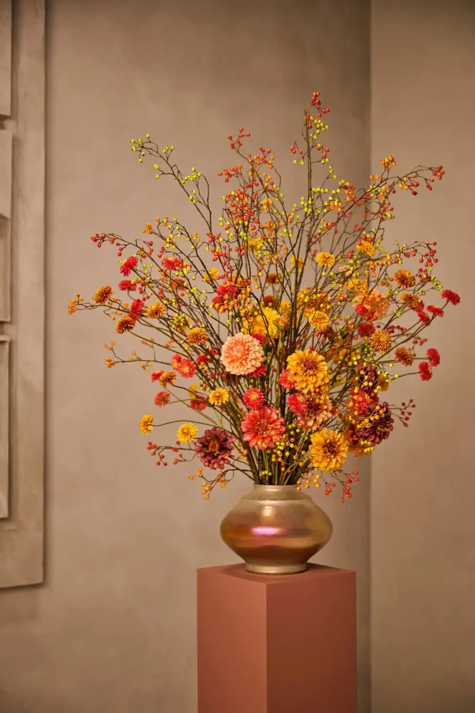 Floral decoration - Stunning artificial Dahlia display - SILK-KA