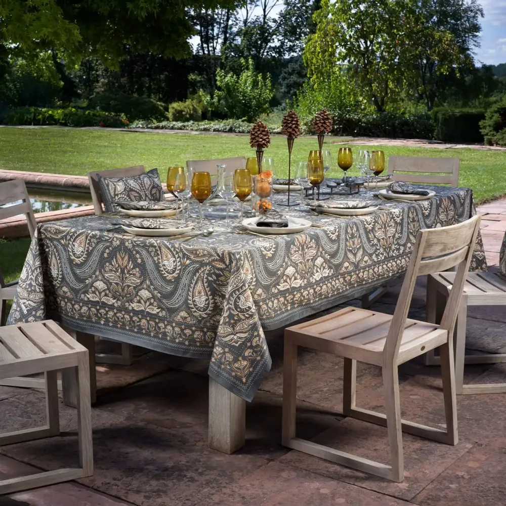 Table linen - Darjeeling tablecloth - BEAUVILLÉ