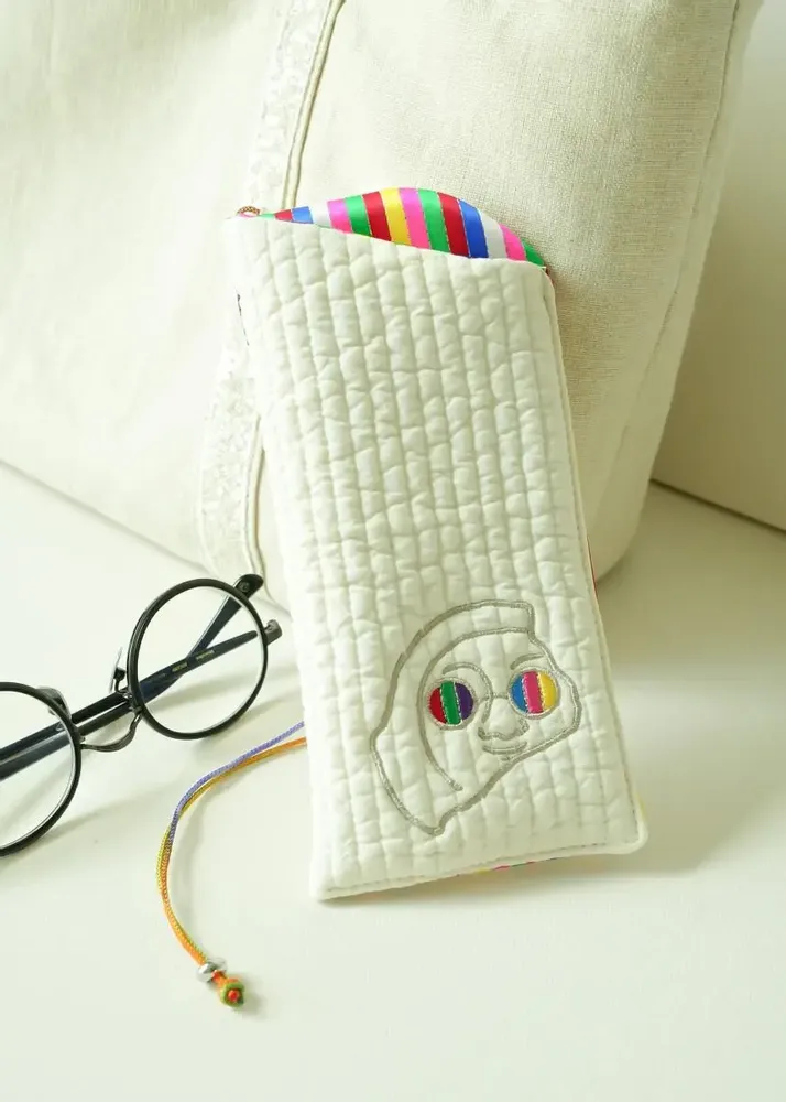 Glasses - [Green Flair] Shilla’s smile sunglasses case - SEOUL DESIGN FOUNDATION