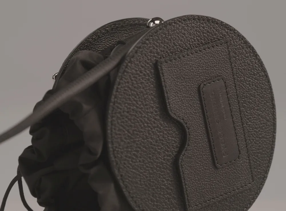 Bags and totes - [PYOGO STUDIO] YOEUI ROUND BAG - SEOUL DESIGN FOUNDATION