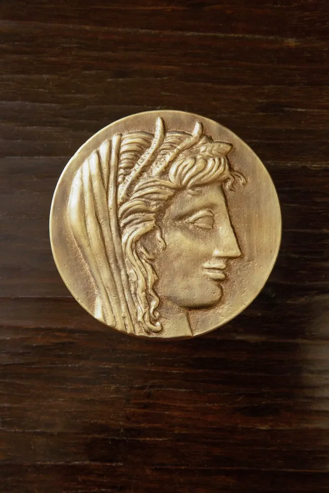 Decorative objects - Goddess Demetra Doorknob, Right-Facing - ANTHOLOGIST