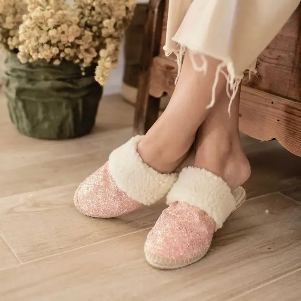 Homewear - It's shining this winter! Slippers that don't go unnoticed - ATELIER COSTÀ