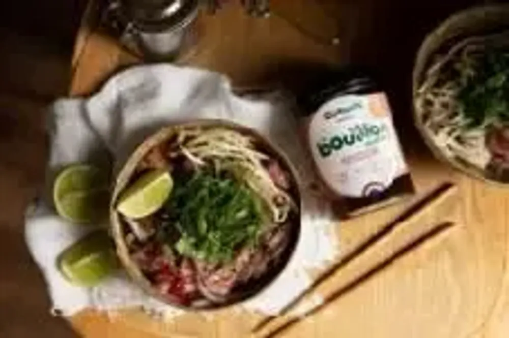 Delicatessen - Bone Broth Phô - OUMAMI