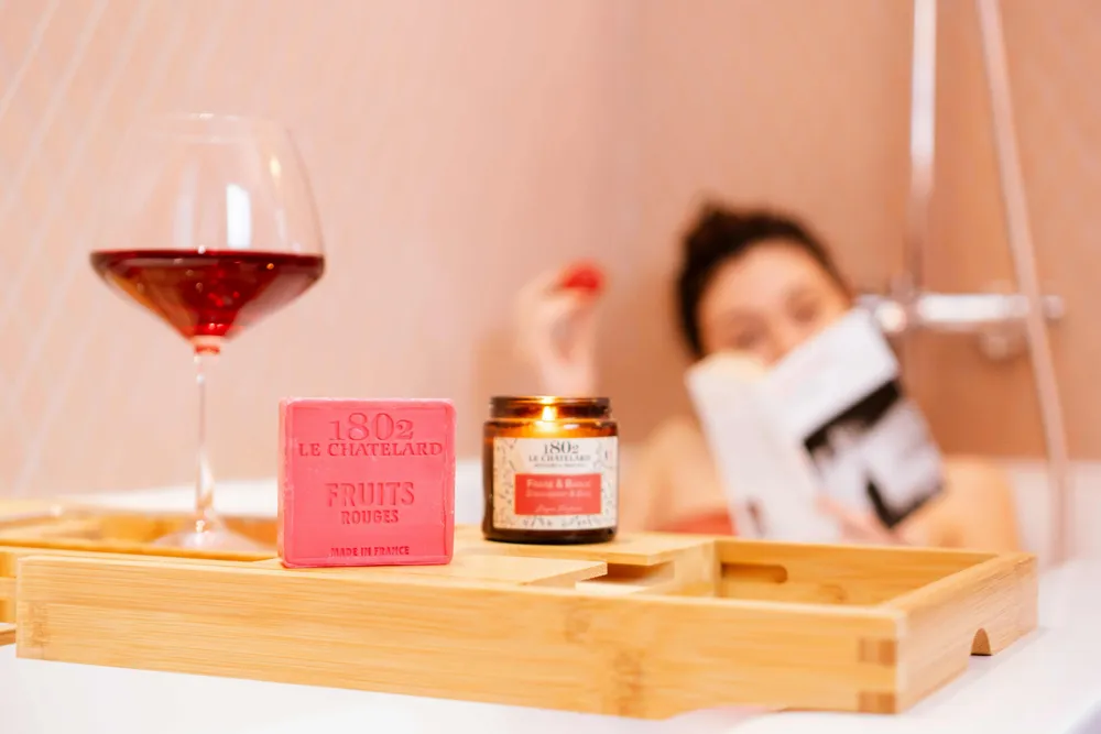 Soaps - Soap palm oil free Red fruits - LE CHATELARD 1802