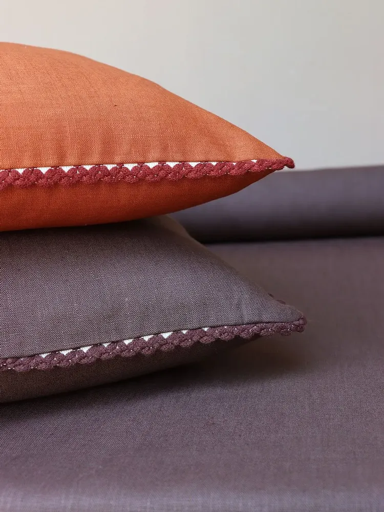 Couettes et oreillers - Housse de coussin en lin | TRICOT - GIARDINO SEGRETO