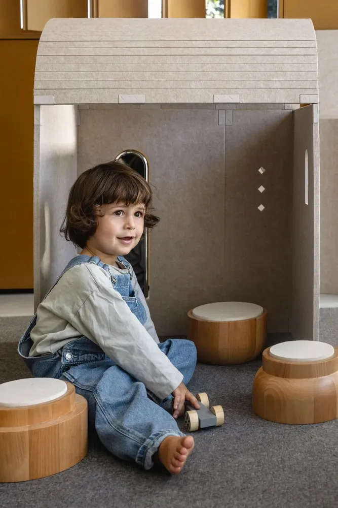 Children's tables and chairs - TOTEM stools (pack of 2) - TINY ARCHITECTURE
