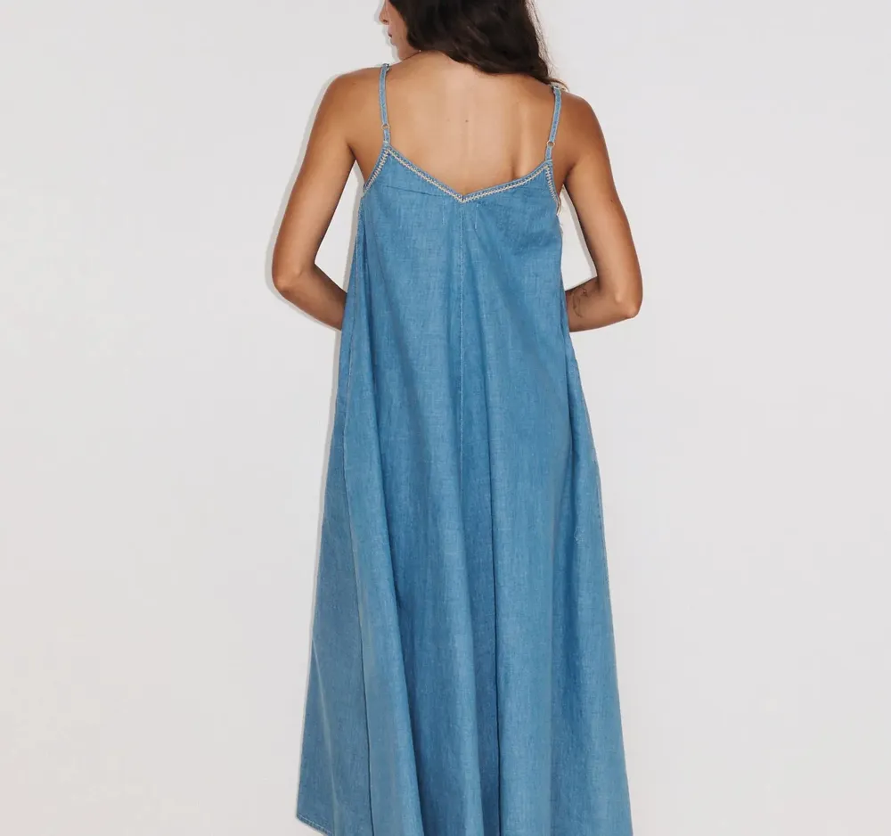 Prêt-à-porter - 118 . ROBE BRETELLES HELENE - STELLA FOREST