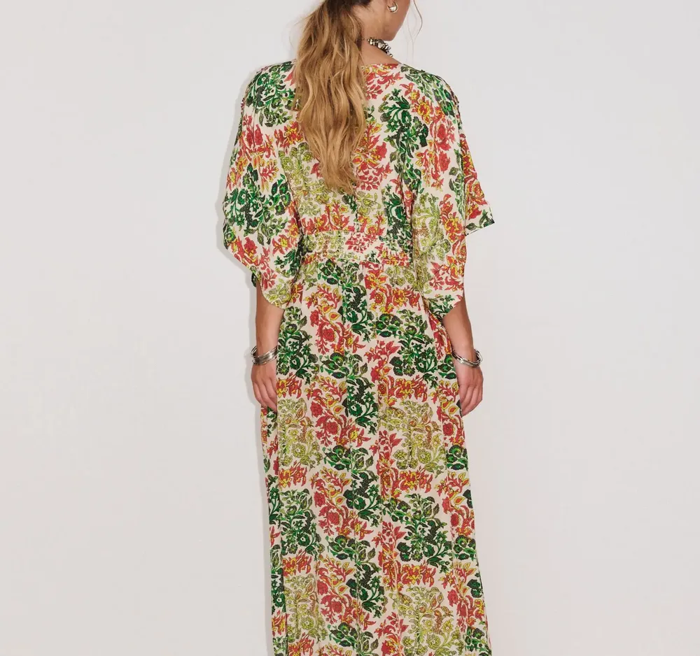 Prêt-à-porter - 124 . ROBE LONG MC MIRA - STELLA FOREST