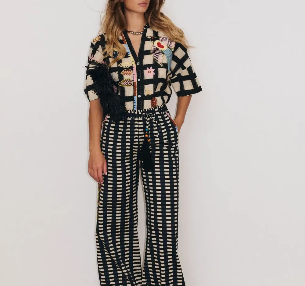 Prêt-à-porter - 128 . PANTALON FLORA - STELLA FOREST