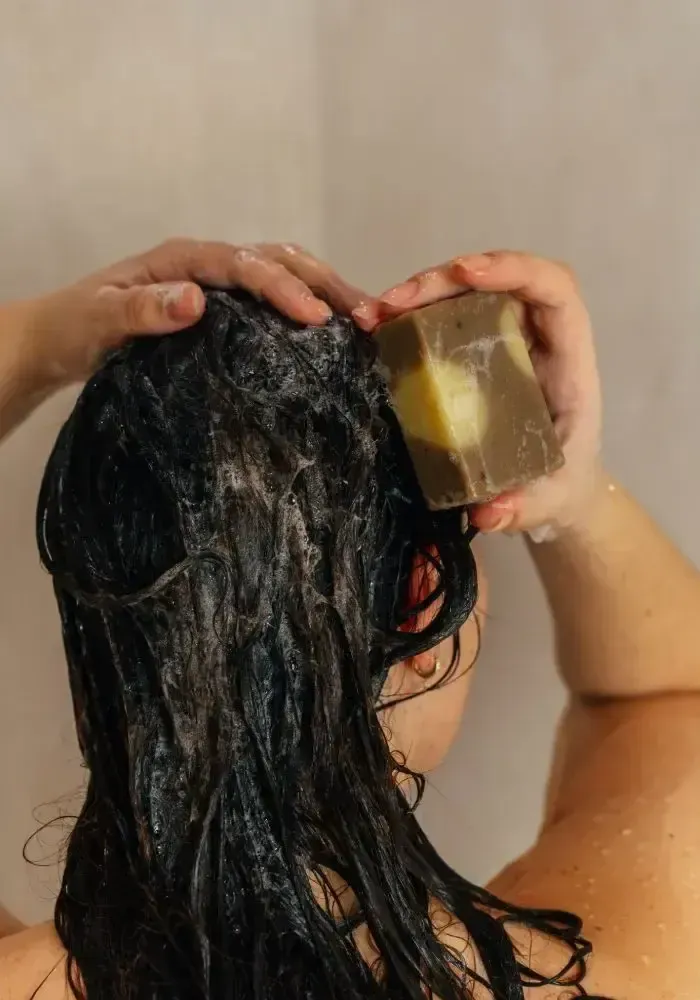 Cosmétiques - Shampoing bio Cheveux gras - Coco, Ricin & Ghassoul - NOUS LE SAVONS