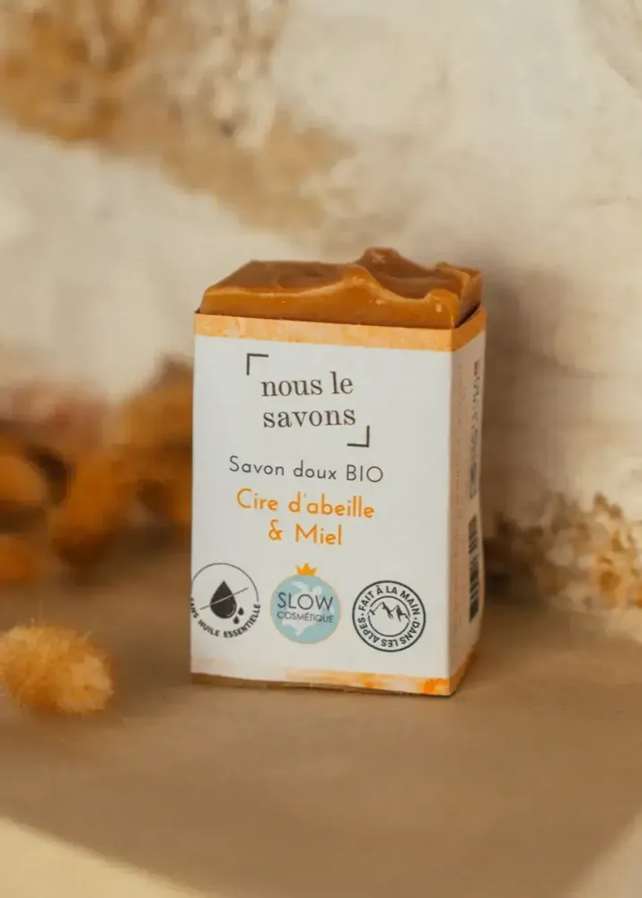 Beauty products - Gentle Organic Soap – Beeswax & Honey - NOUS LE SAVONS