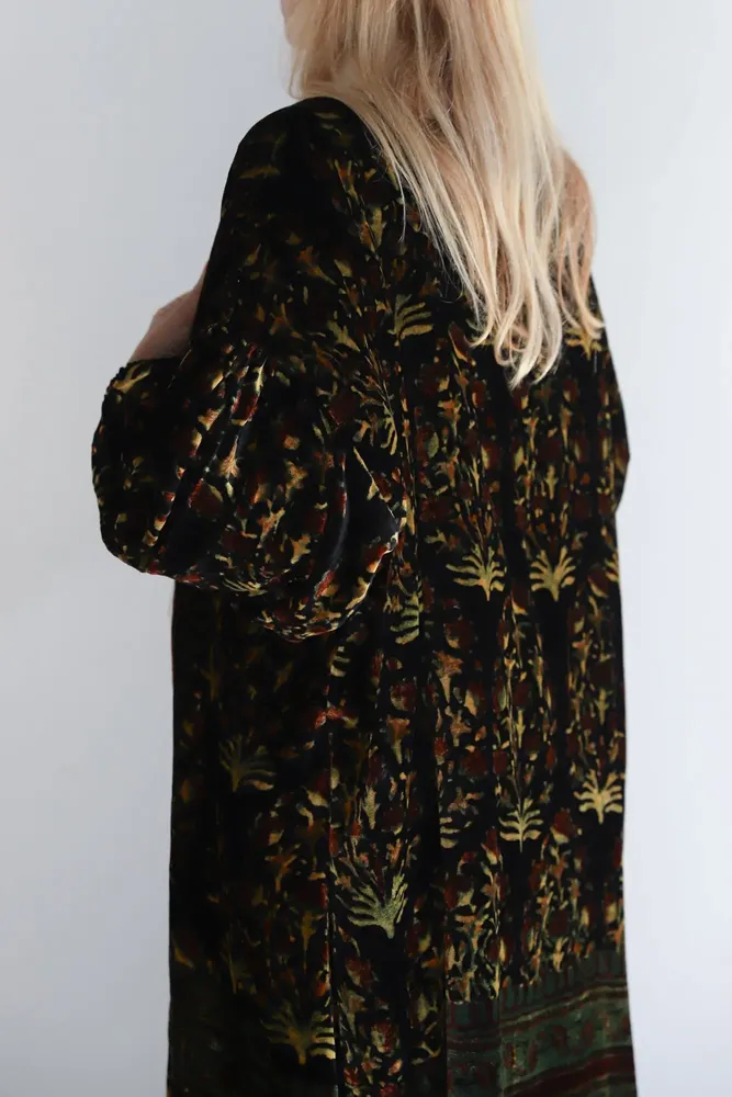 Apparel - Silk velvet printed kimono - SANJANAANDME