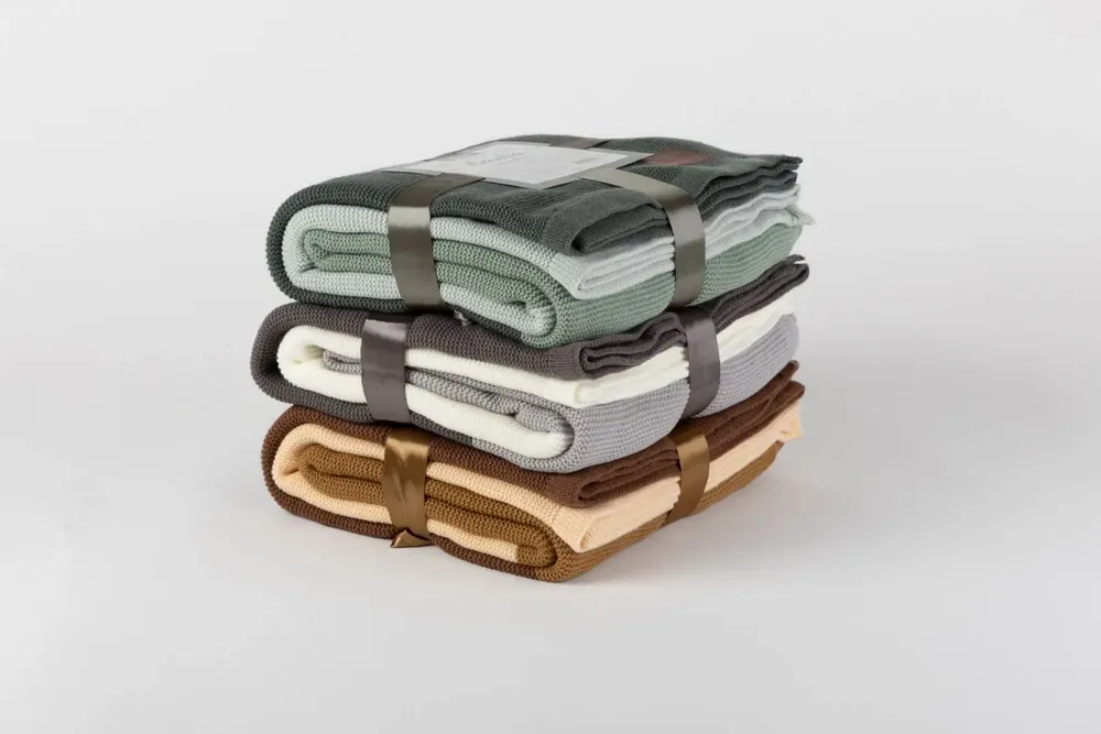 Plaids - Couverture AMELIA, 120x175cm, marron - DILIOS