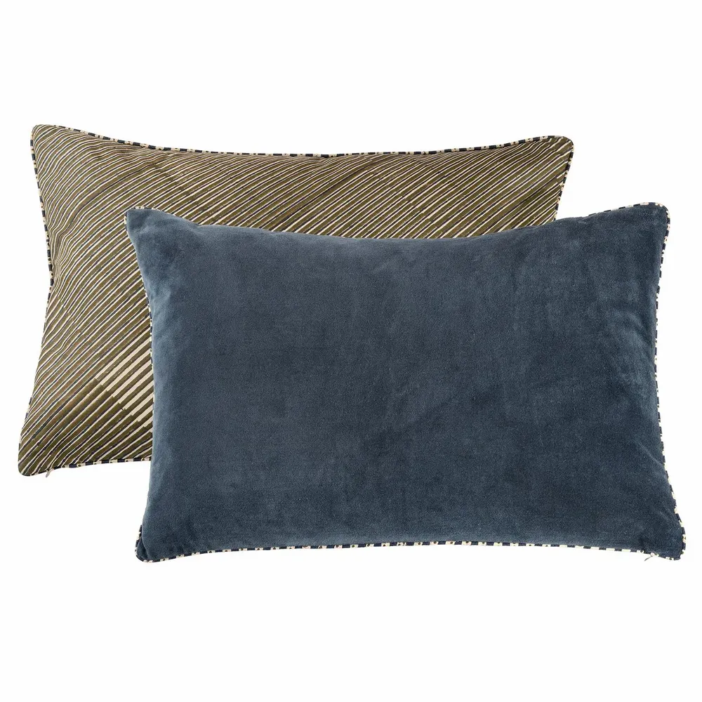Textile and surface design - Akiko sofa cover and Yuki cushion - LE MONDE SAUVAGE BEATRICE LAVAL